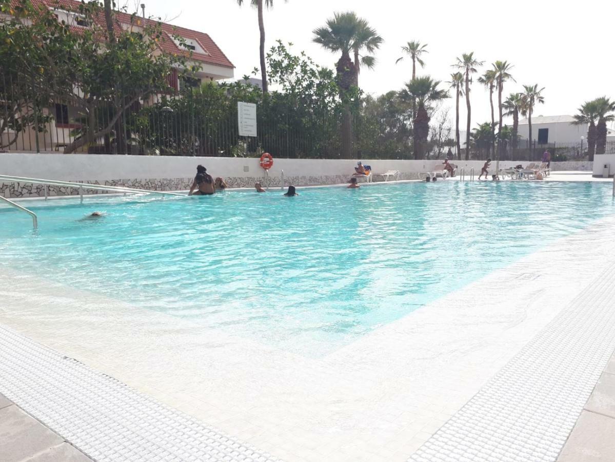 Апартаменты Playa Honda Арона Экстерьер фото