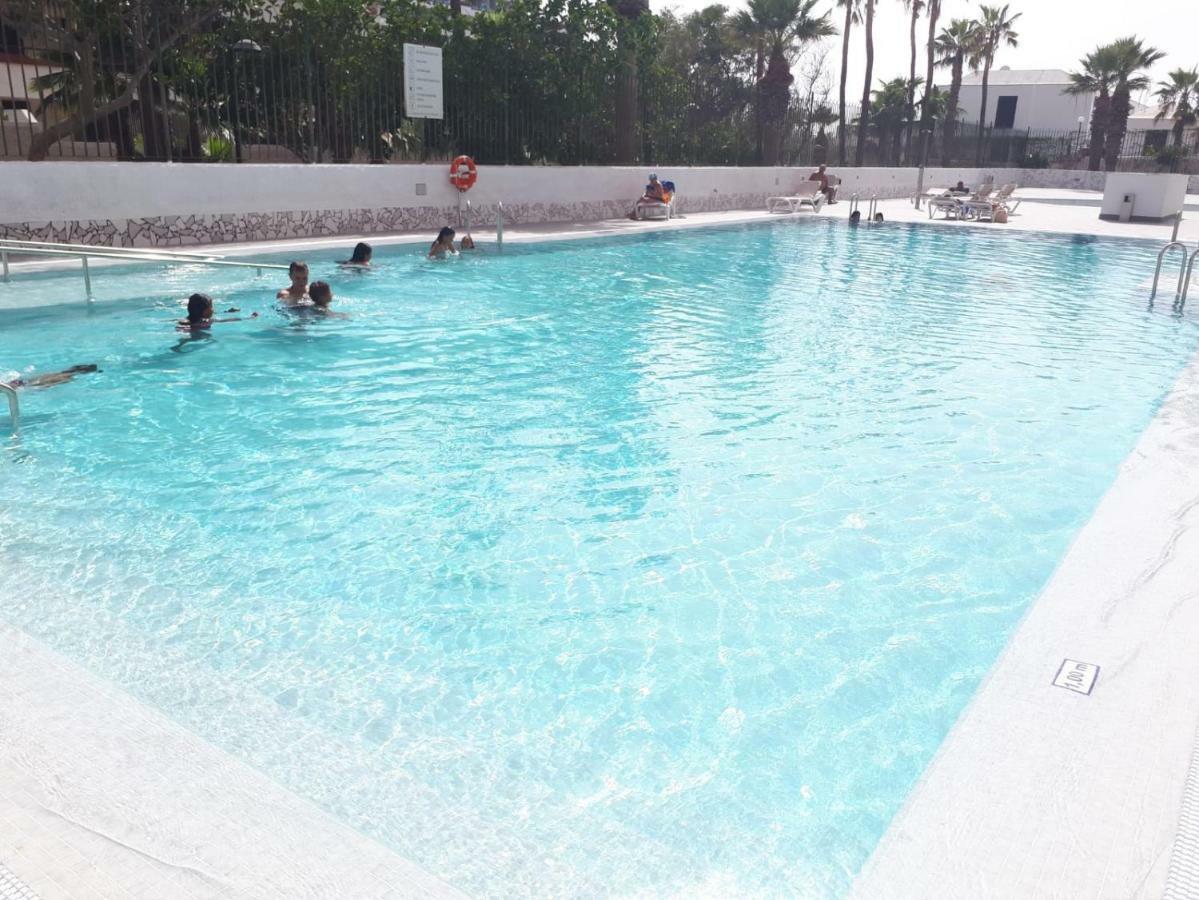 Апартаменты Playa Honda Арона Экстерьер фото